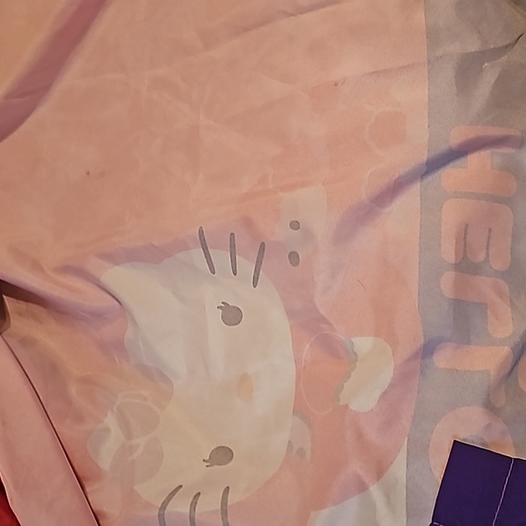 Hello Kitty Window curtain drape panel and bonus fleece blanket - Picture 7 of 14